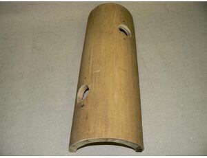 Bambusová jeskyně půlená s dvěma otvory 40cm